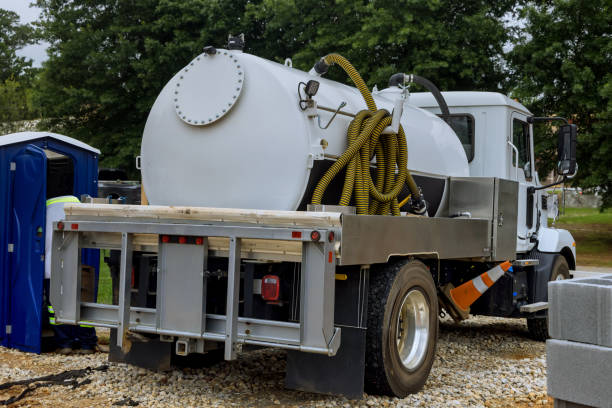 Portable Toilet Options We Offer in Sumner, IA